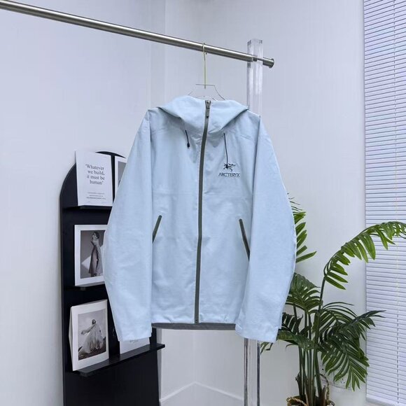 Arc'teryx Jacket - Picture 1 of 8